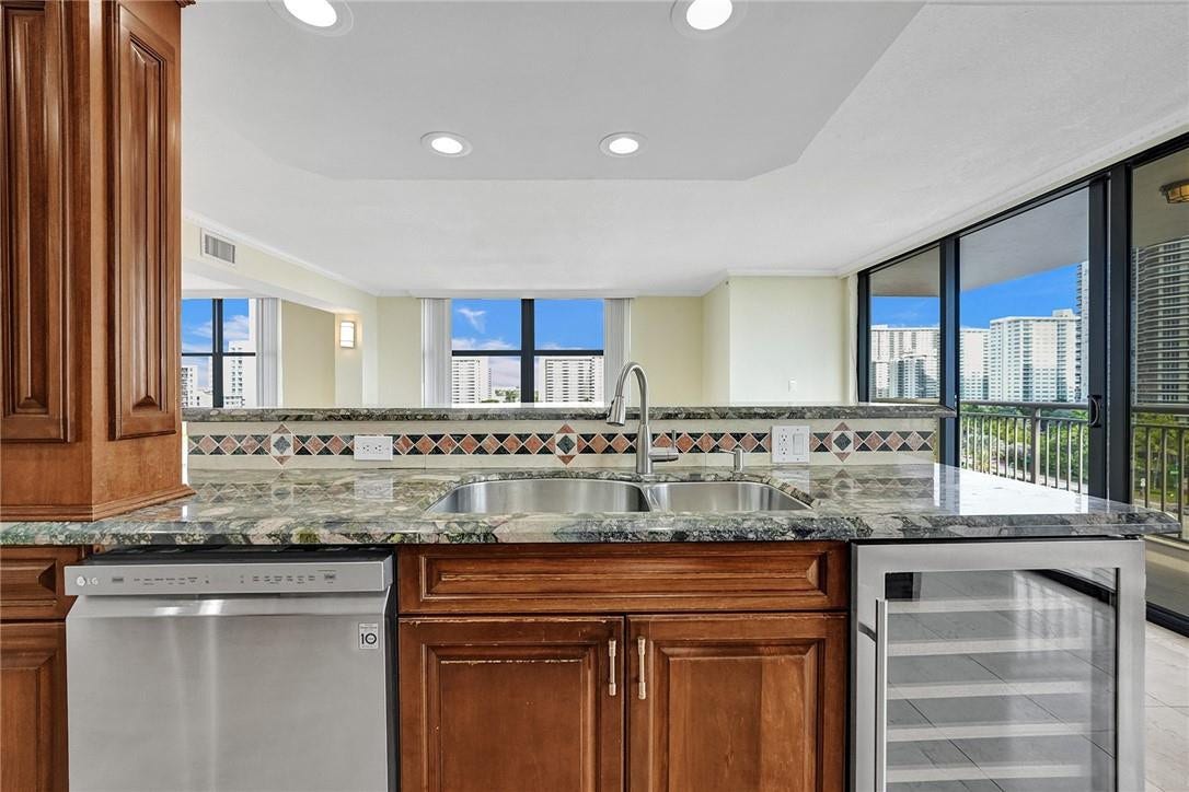 3031 N Ocean Boulevard, #906, Fort Lauderdale, Fort Lauderdale, FL 33308 Photo 17