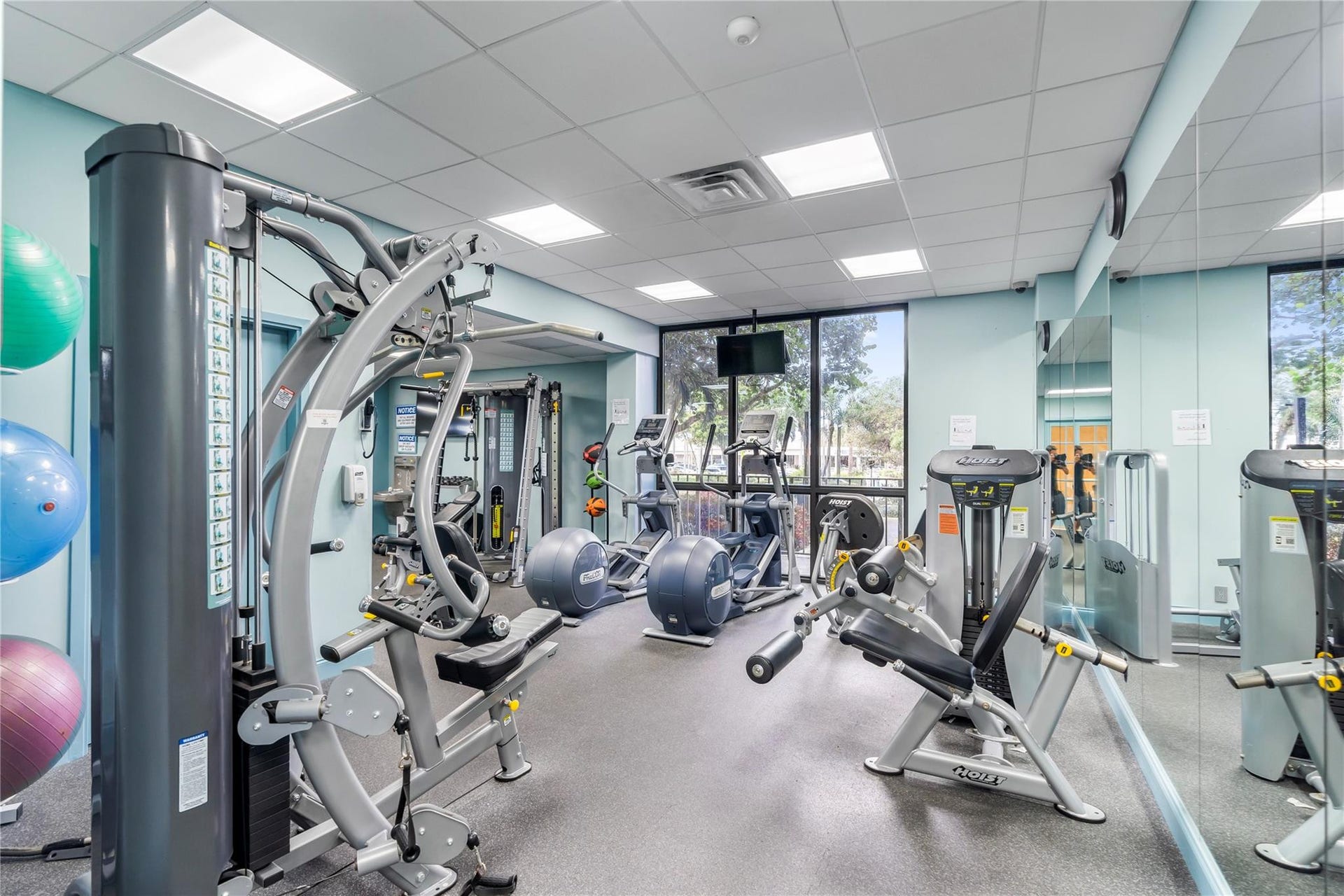 Gym With Dry Sauna