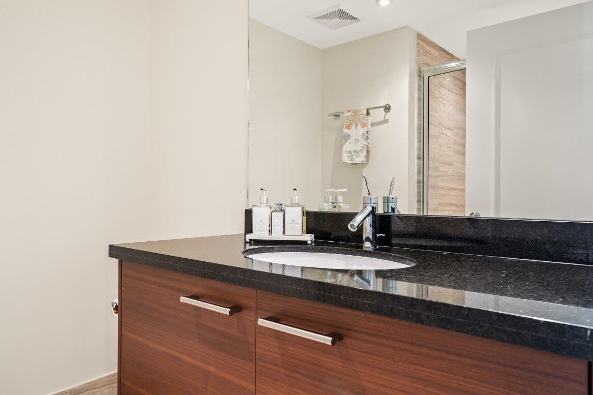 101 S Fort Lauderdale Beach Boulevard, #1502, Fort Lauderdale, FL 33316