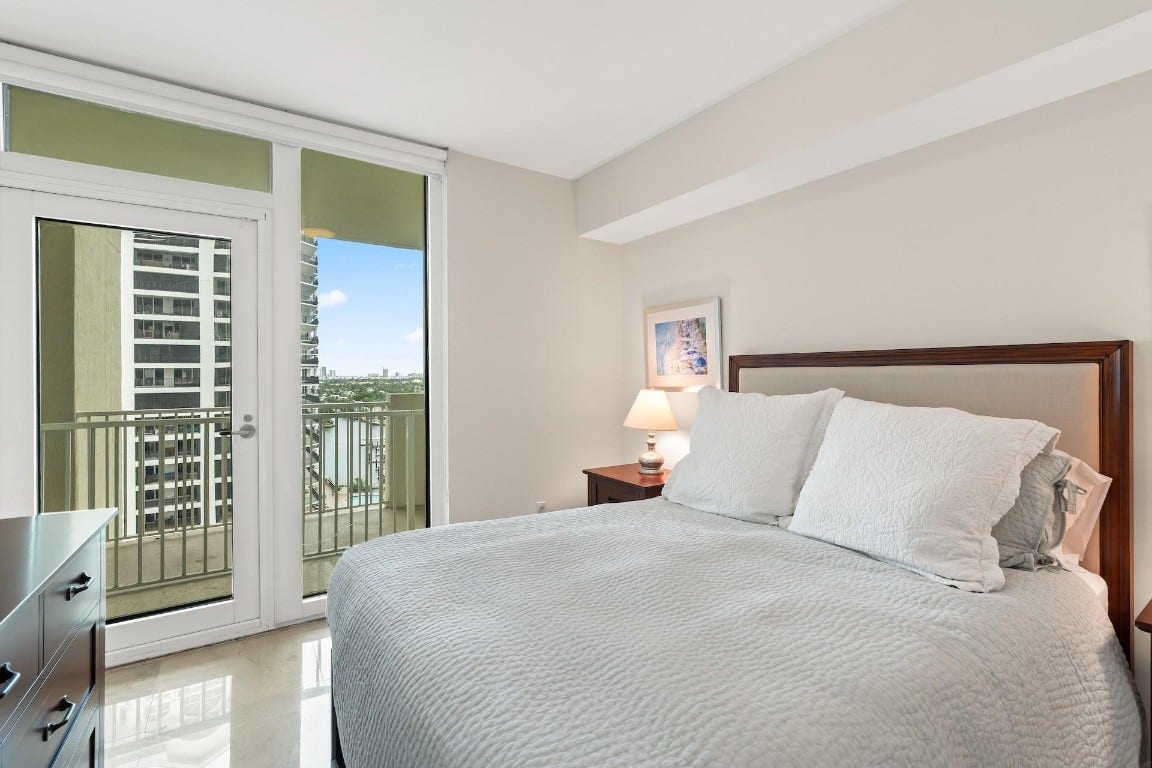 101 S Fort Lauderdale Beach Boulevard, #1502, Fort Lauderdale, FL 33316