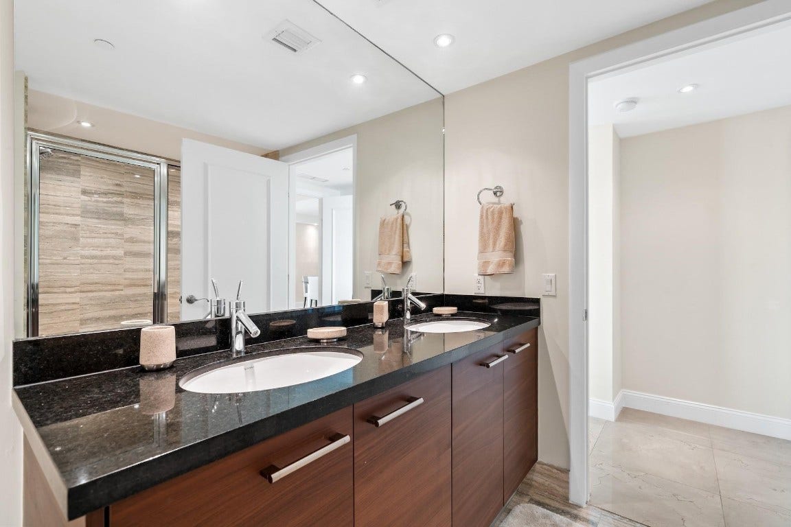 101 S Fort Lauderdale Beach Boulevard, #1502, Fort Lauderdale, FL 33316