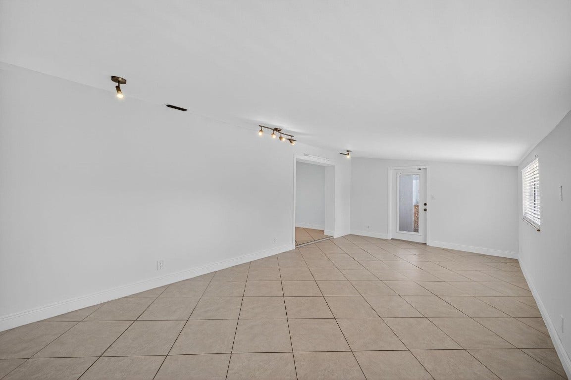 316 NW 24th Street, Wilton Manors, FL 33311