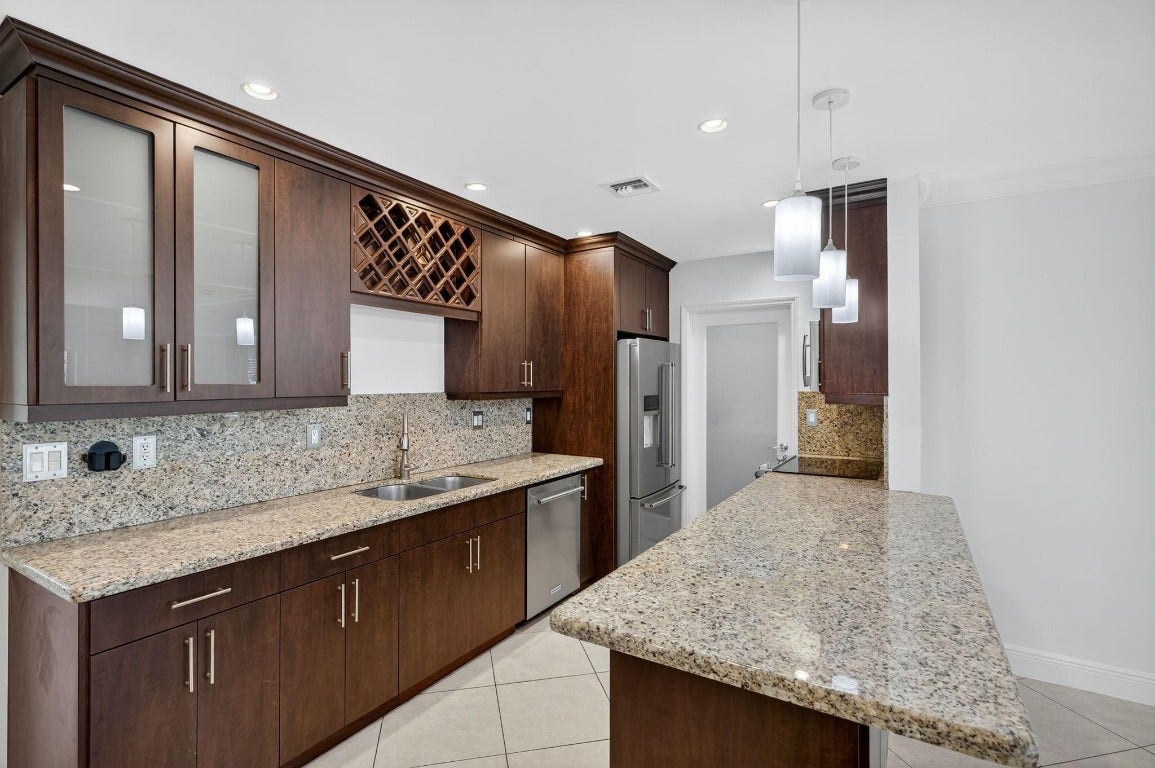 316 NW 24th Street, Wilton Manors, FL 33311