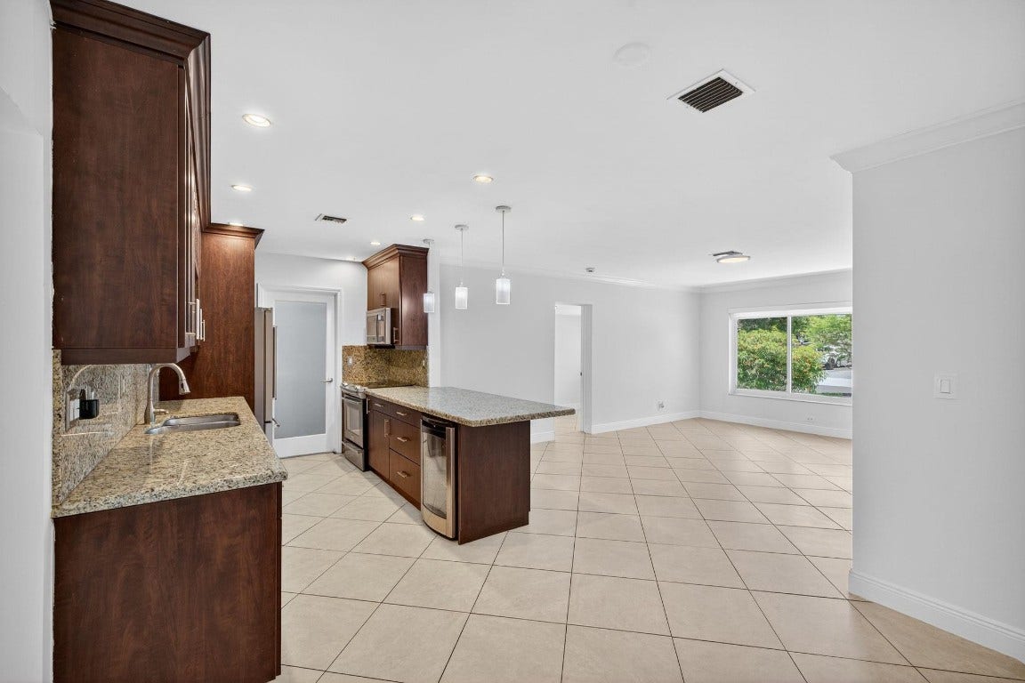 316 NW 24th Street, Wilton Manors, FL 33311