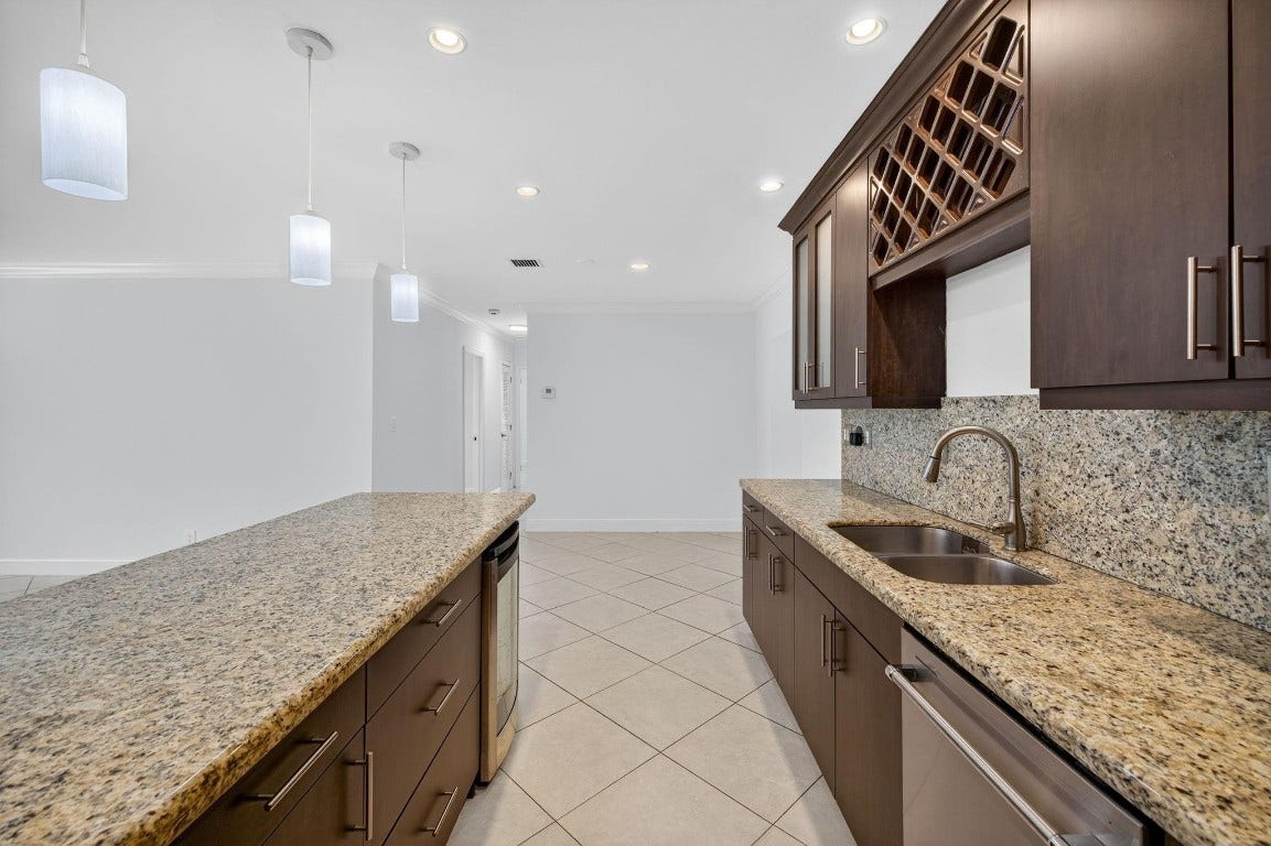 316 NW 24th Street, Wilton Manors, FL 33311
