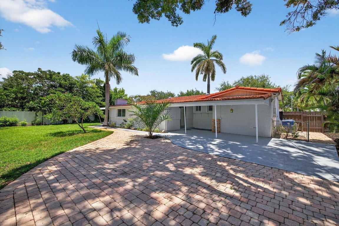 316 NW 24th Street, Wilton Manors, FL 33311