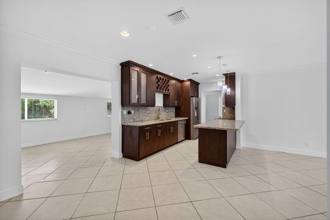 316 NW 24th Street, Wilton Manors, FL 33311