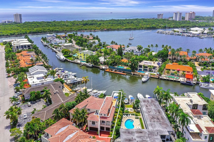 Property photo for 1368 Bayview Drive, Fort Lauderdale, FL