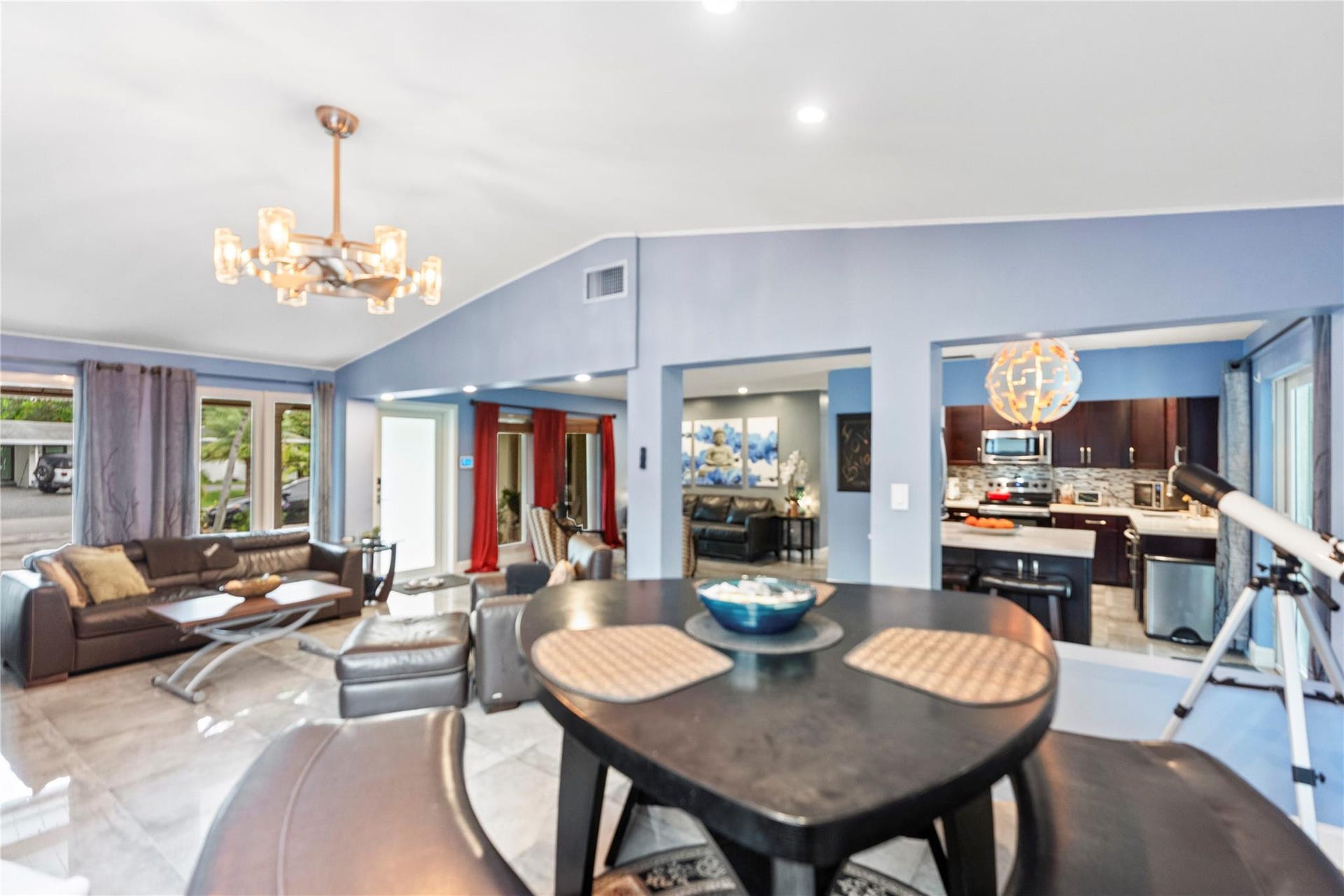2501 NW 8th Avenue, Wilton Manors, FL 33311 Photo 13