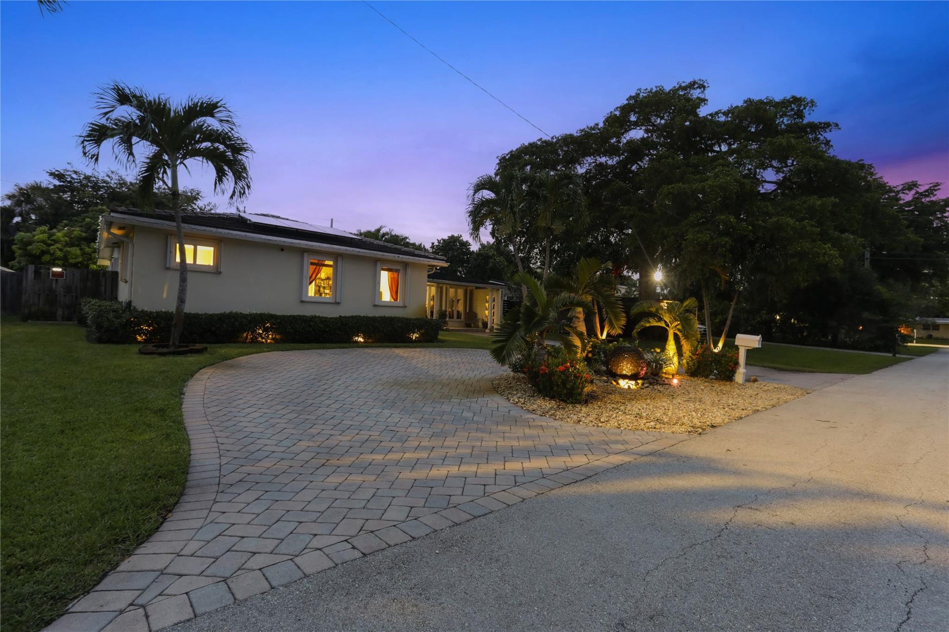 2501 NW 8th Avenue, Wilton Manors, FL 33311 Photo 55