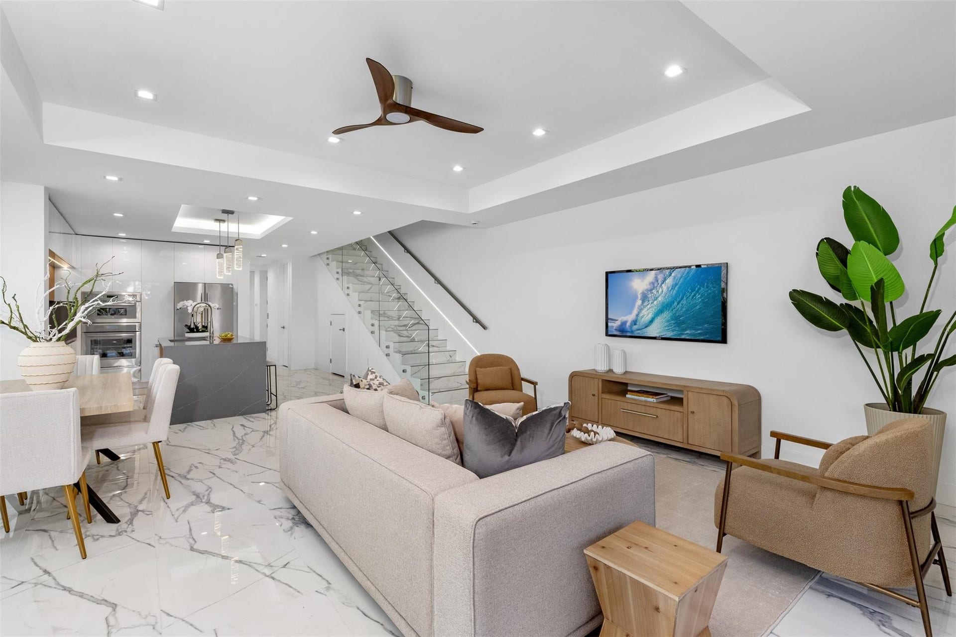 1621 E Broward Boulevard, Fort Lauderdale, FL 33301 1621 E Broward Boulevard, Fort Lauderdale, FL 33301