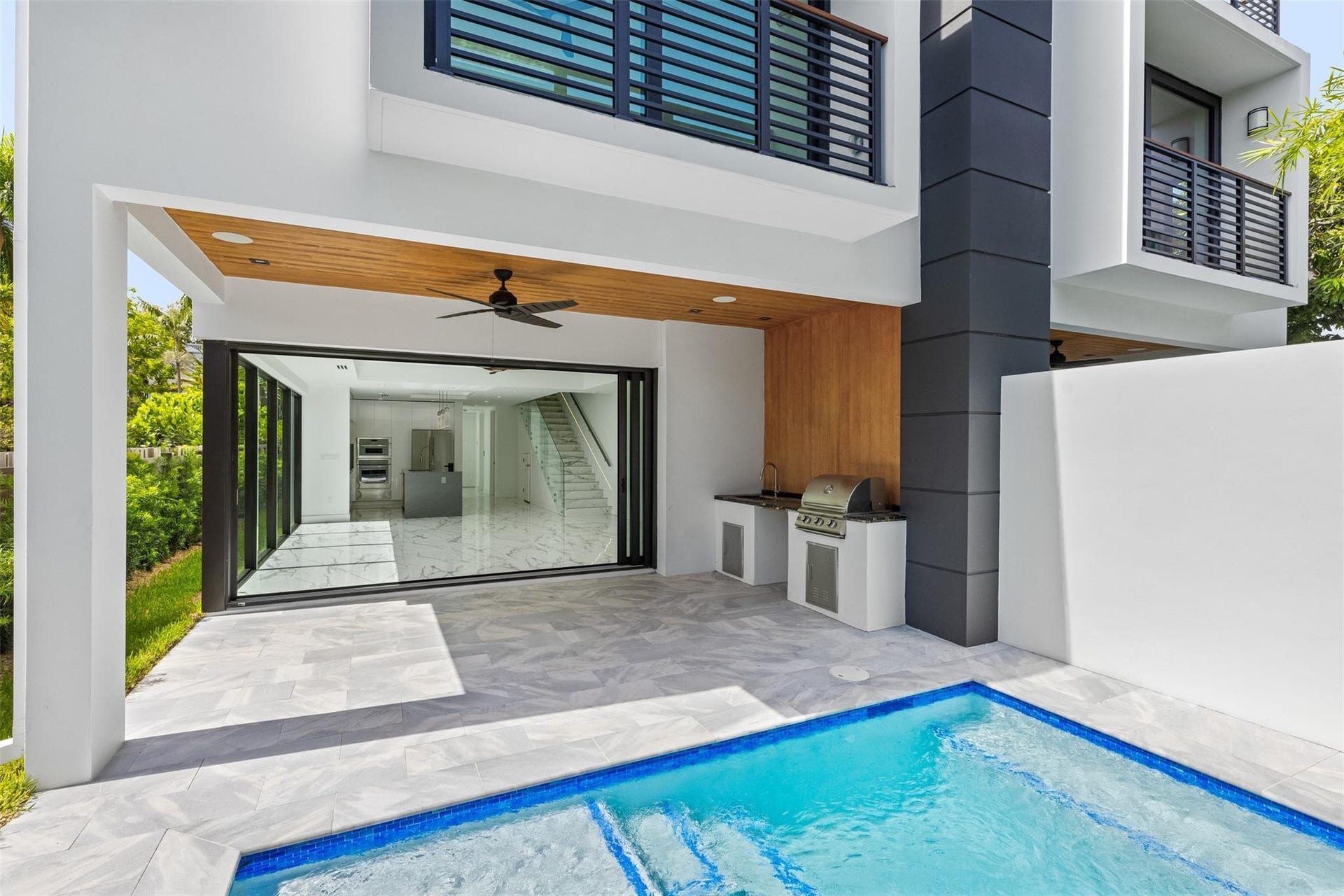 1621 E Broward Boulevard, Fort Lauderdale, FL 33301 1621 E Broward Boulevard, Fort Lauderdale, FL 33301