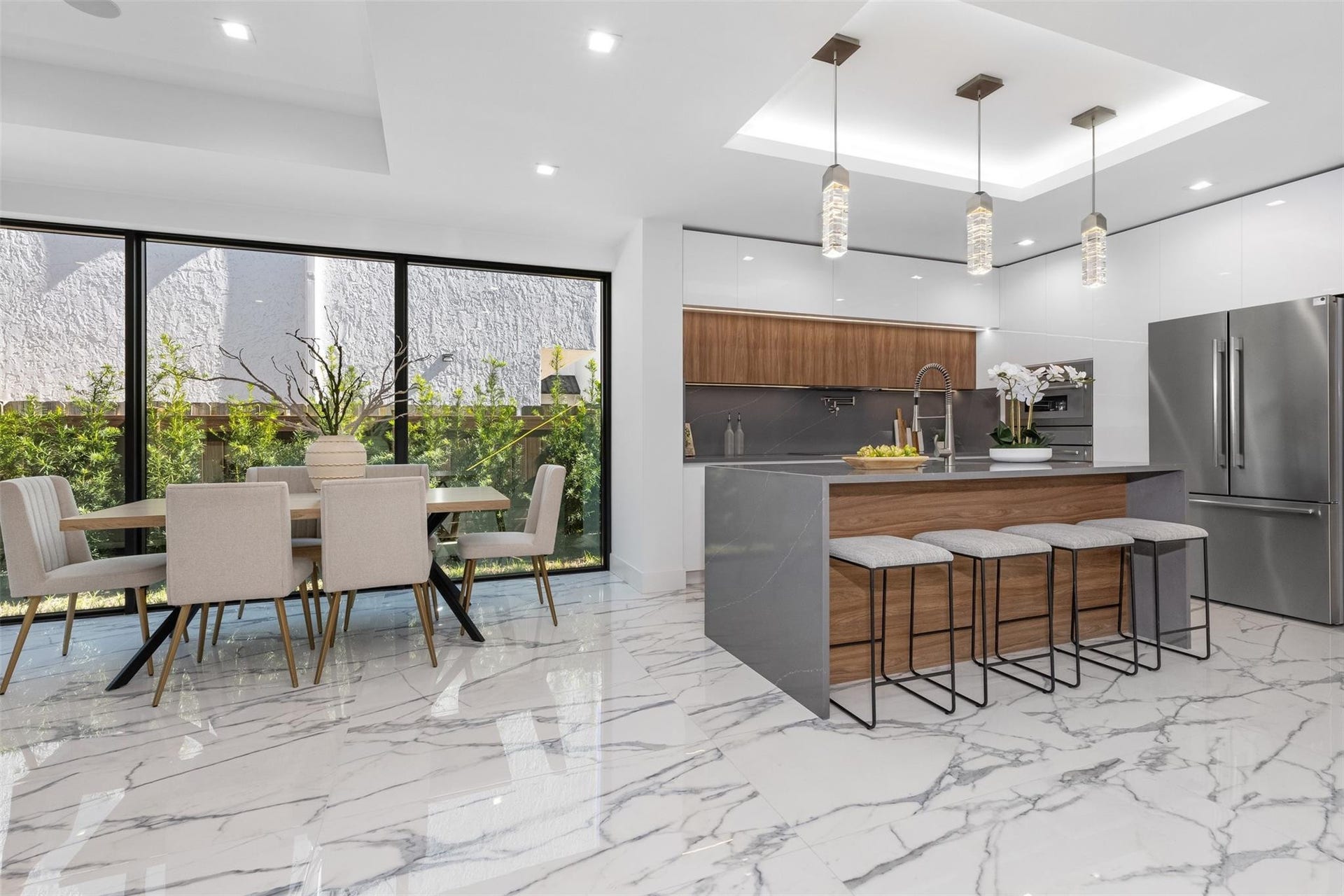 1621 E Broward Boulevard, Fort Lauderdale, FL 33301 1621 E Broward Boulevard, Fort Lauderdale, FL 33301