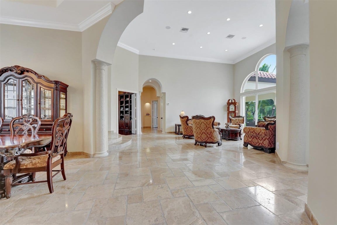 3440 Stallion Lane, Weston, FL 33331