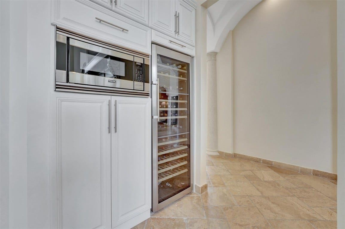 3440 Stallion Lane, Weston, FL 33331