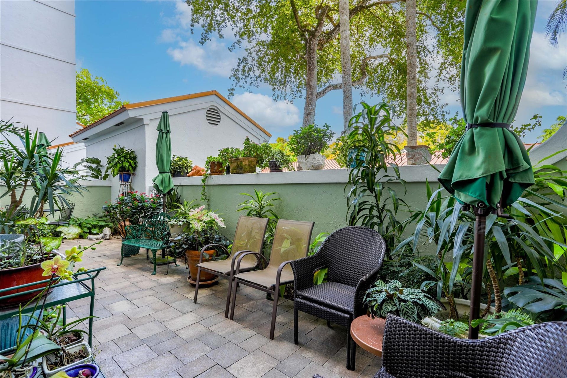 4112 W Palm Aire Drive, #121B, Pompano Beach, FL 33069 Photo 9