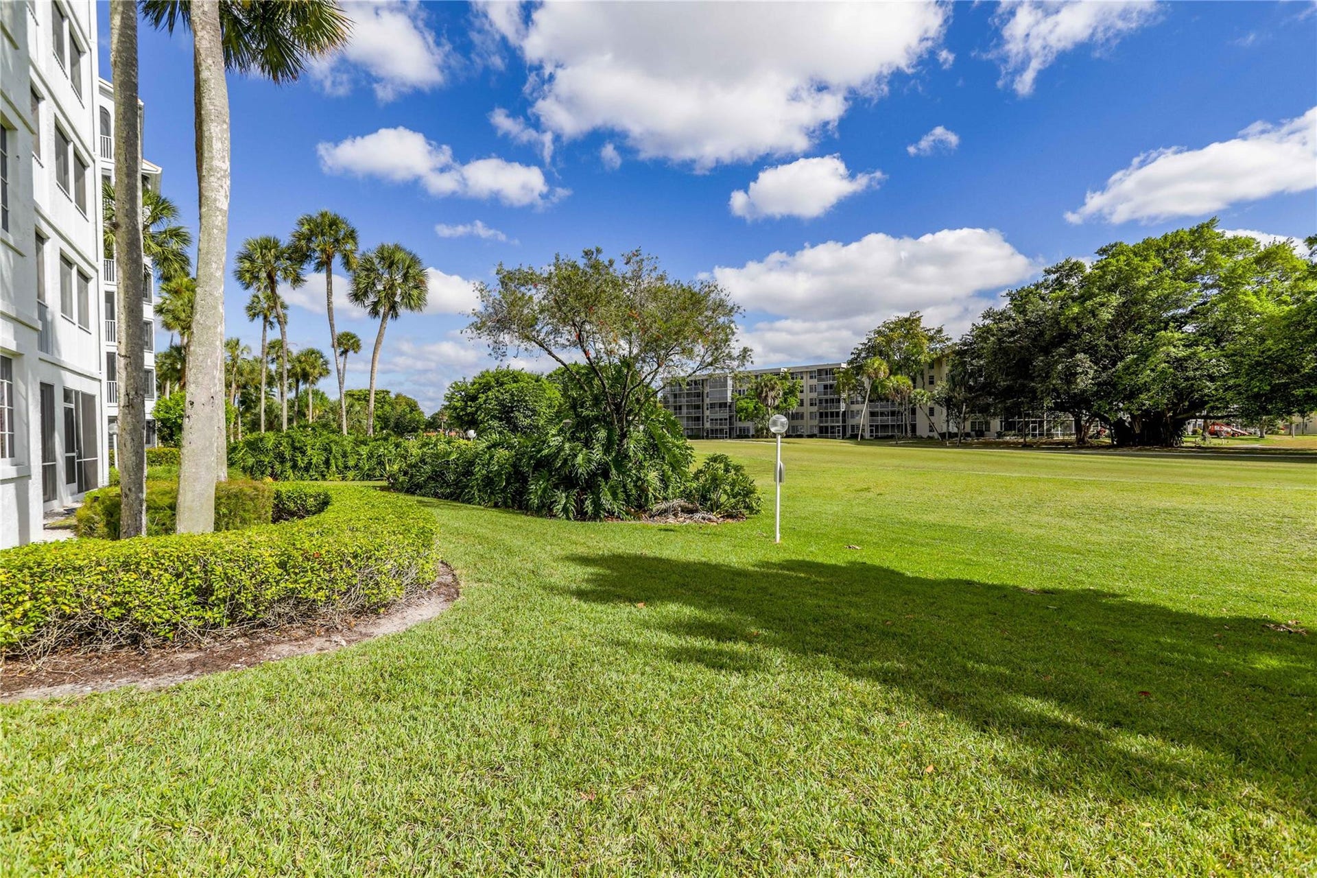 4112 W Palm Aire Drive, #121B, Pompano Beach, FL 33069 Photo 48