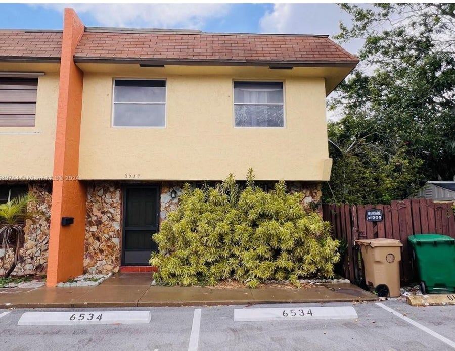 Property photo for 6534 SW 41st Street, Davie, FL