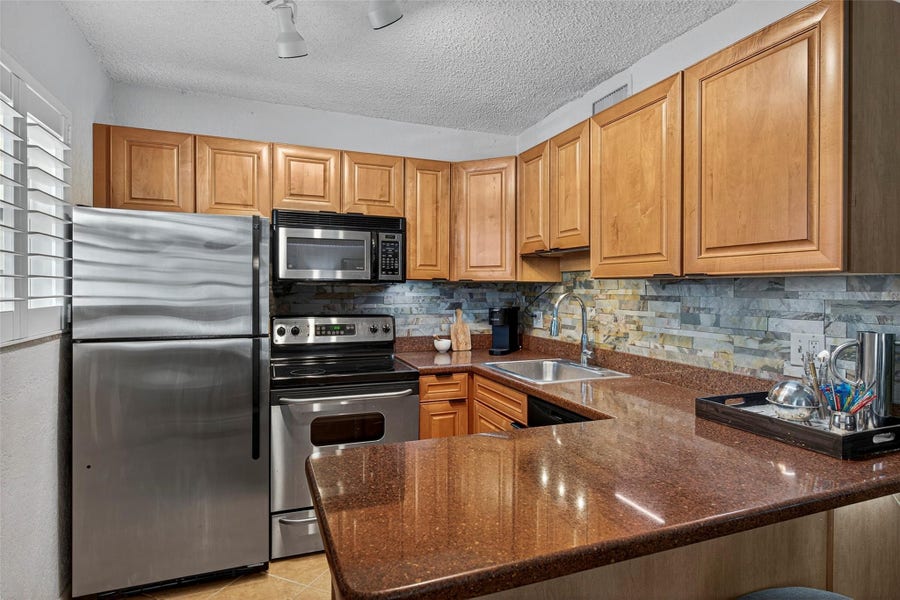 Property photo for 2660 NE 8th Avenue, #208, Wilton Manors, FL