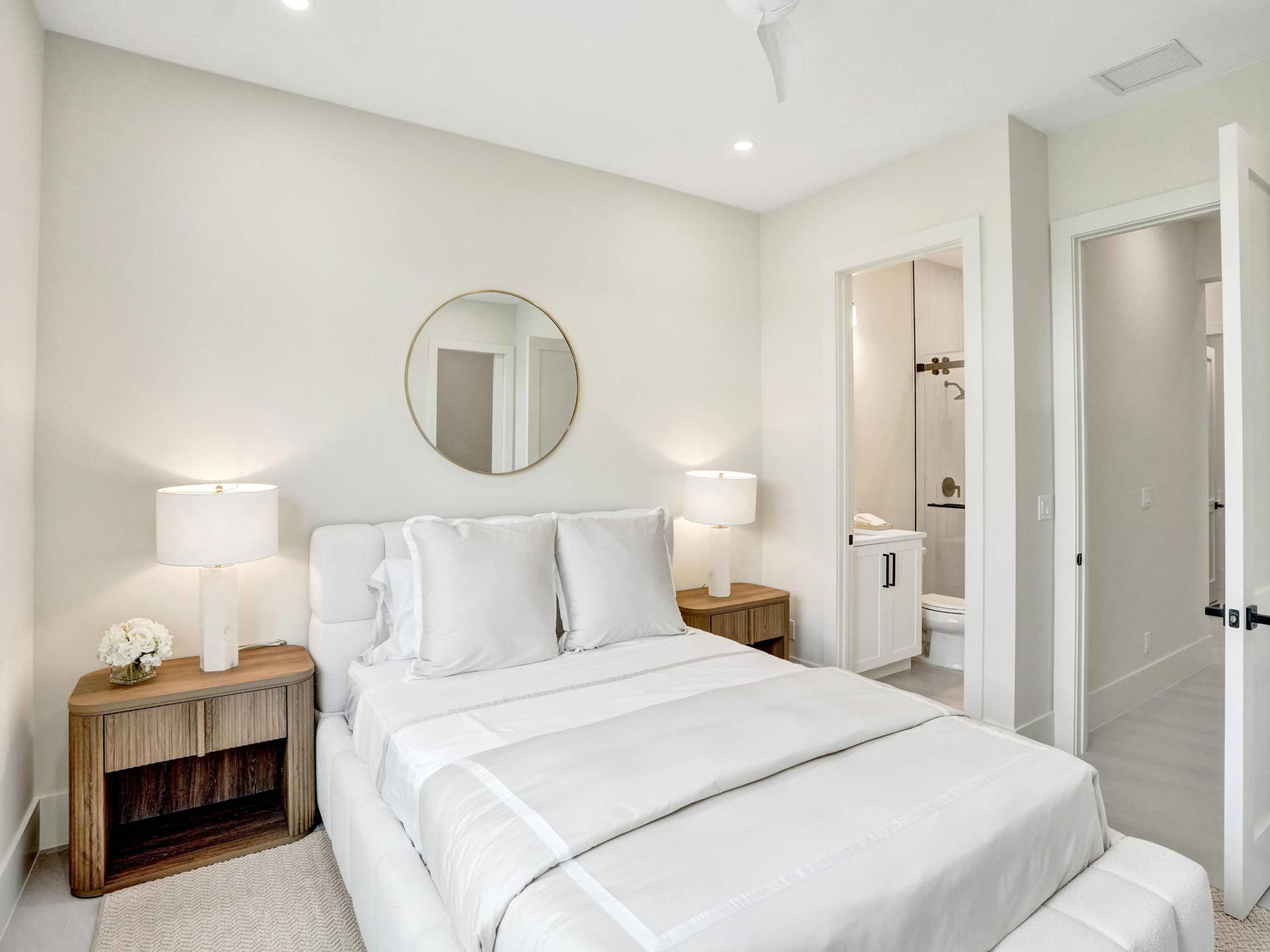 1523 NE 17th Way, Fort Lauderdale, FL 33304 Bedroom 2