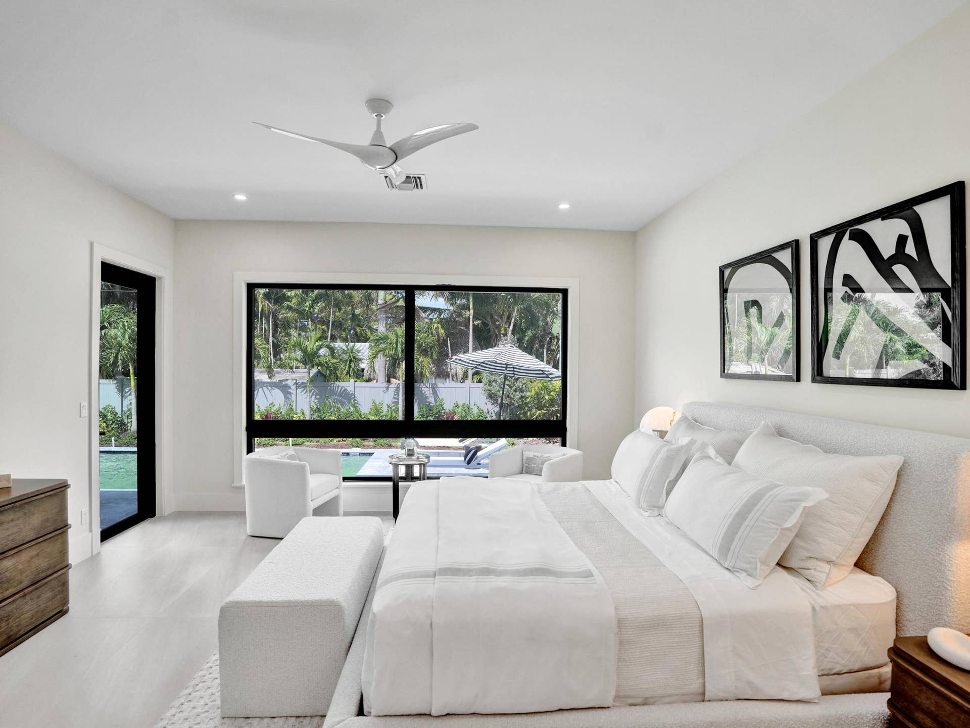 1523 NE 17th Way, Fort Lauderdale, FL 33304 Poolside Primary