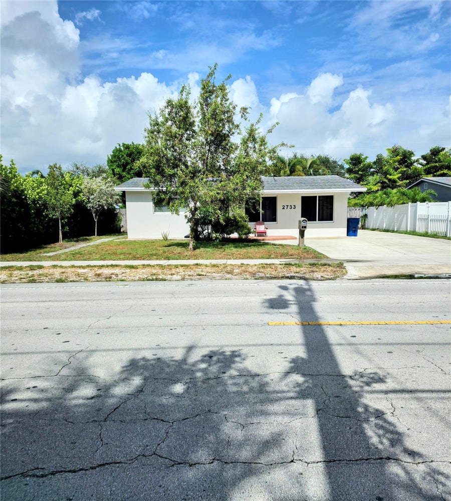 Property photo for 2733 NE 6th Avenue, Wilton Manors, FL