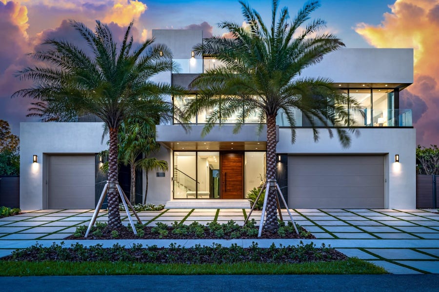 Property photo for 2000 Harbourview Drive, Fort Lauderdale, FL