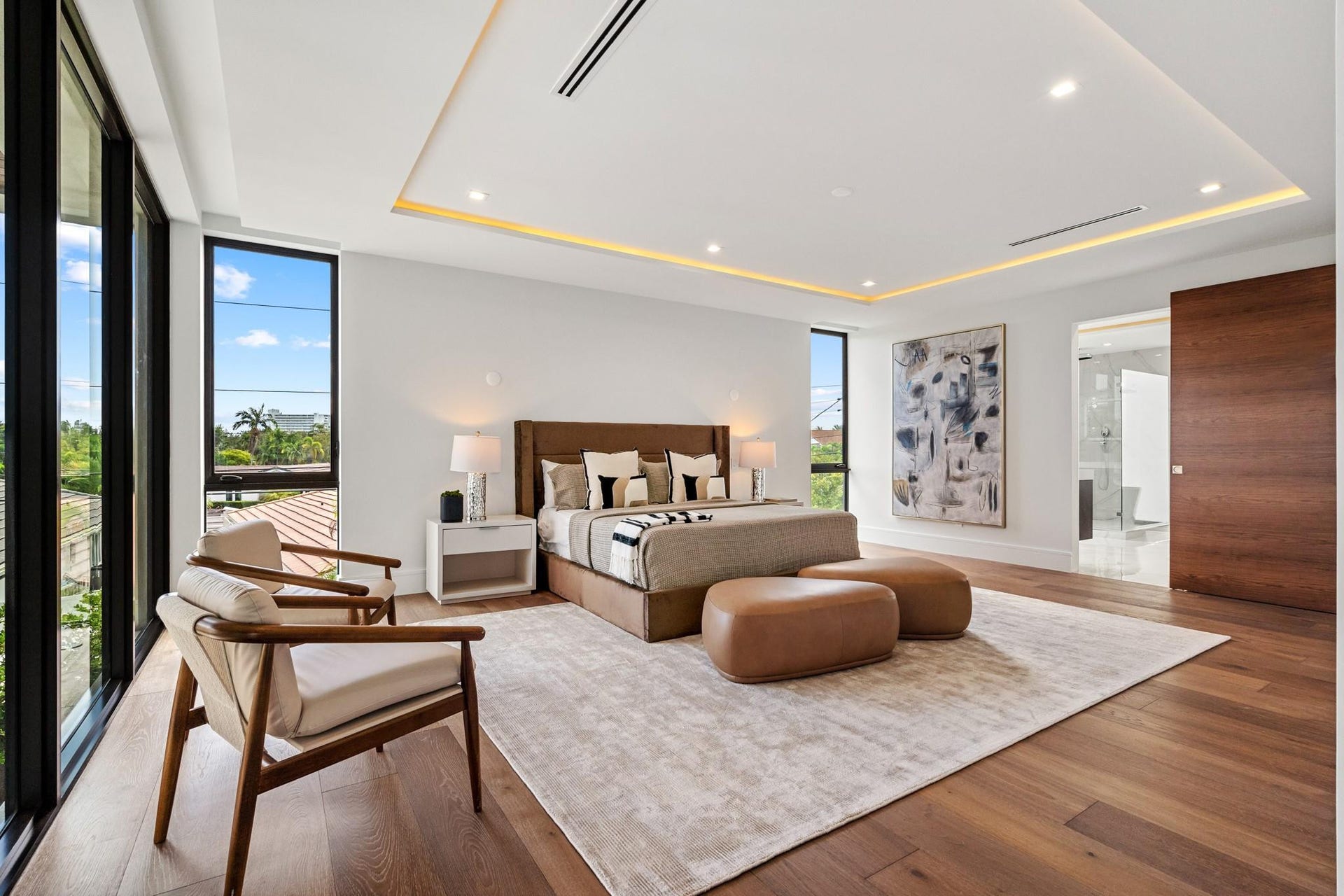 2000 Harbourview Drive, Fort Lauderdale, FL 33316 Primary suite.