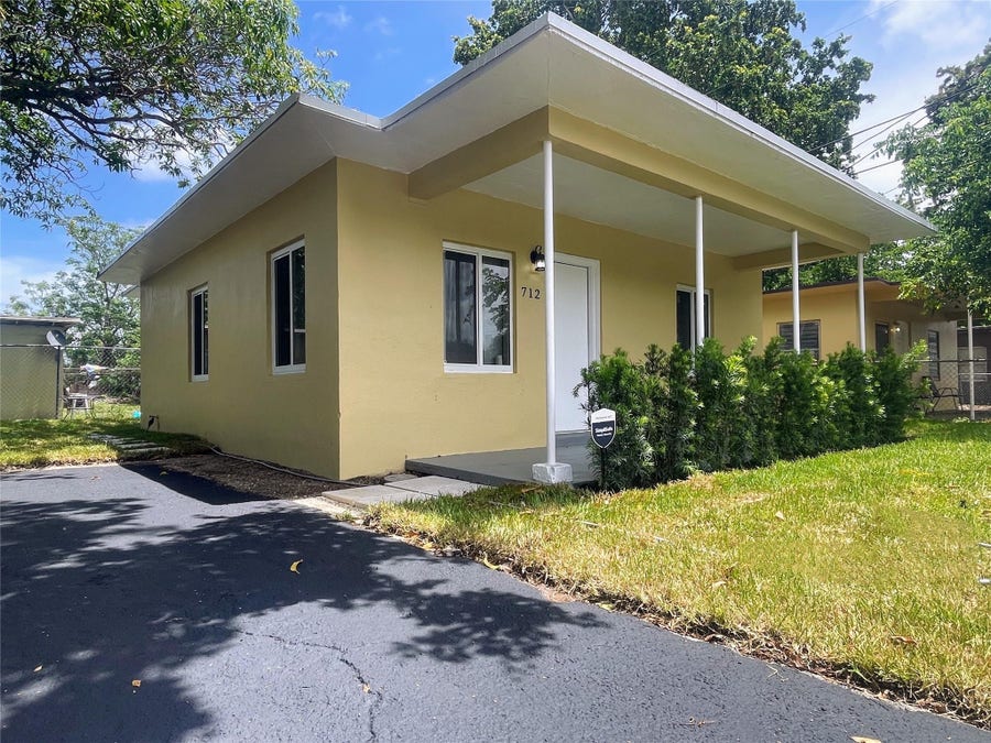 Property photo for 712 NW 17th Avenue, Fort Lauderdale, FL