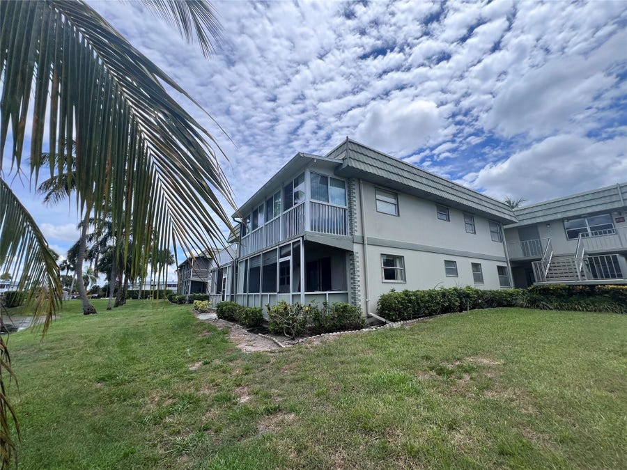 Property photo for 161 Brittany Terrace, #161 D, Delray Beach, FL