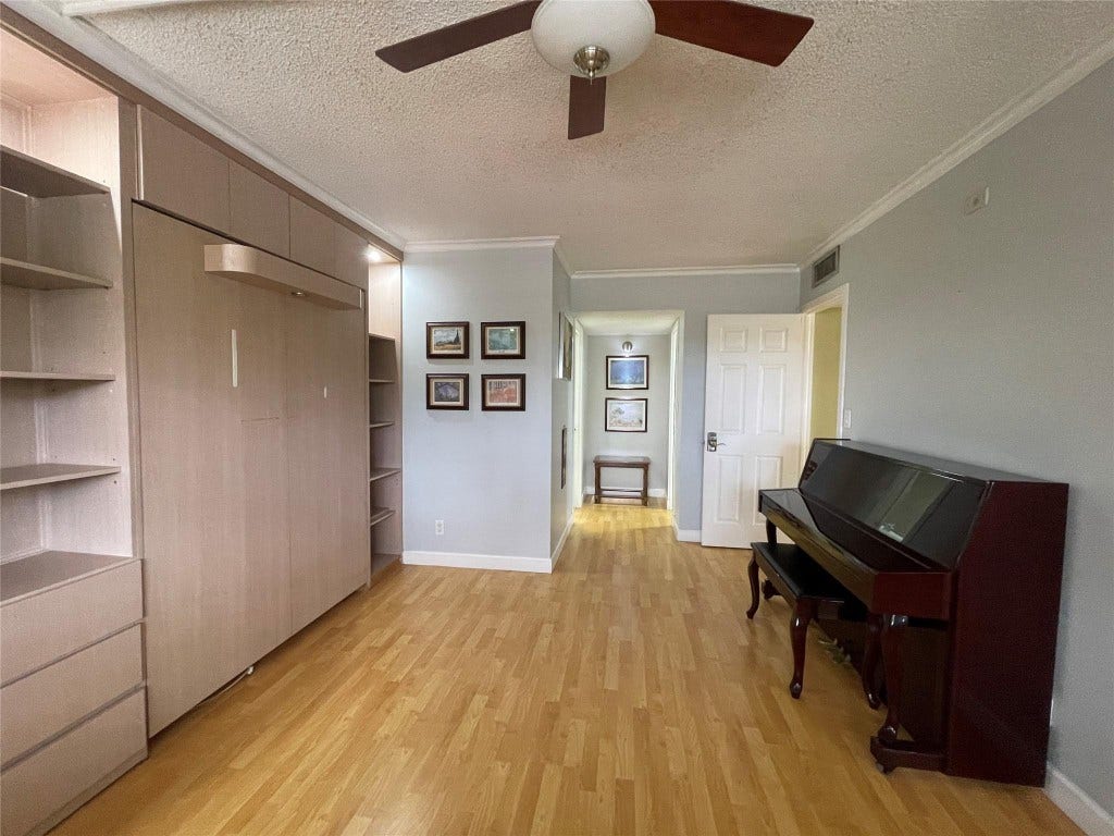 3051 S Palm Aire Drive, #204, Pompano Beach, FL 33069