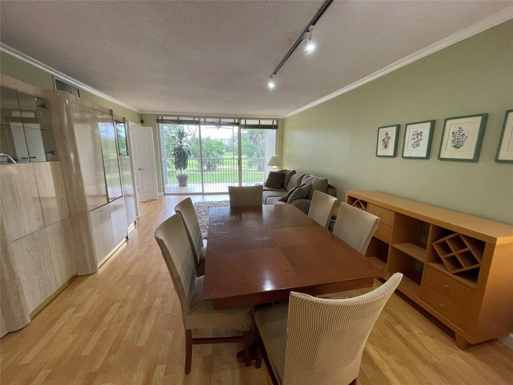 3051 S Palm Aire Drive, #204, Pompano Beach, FL 33069