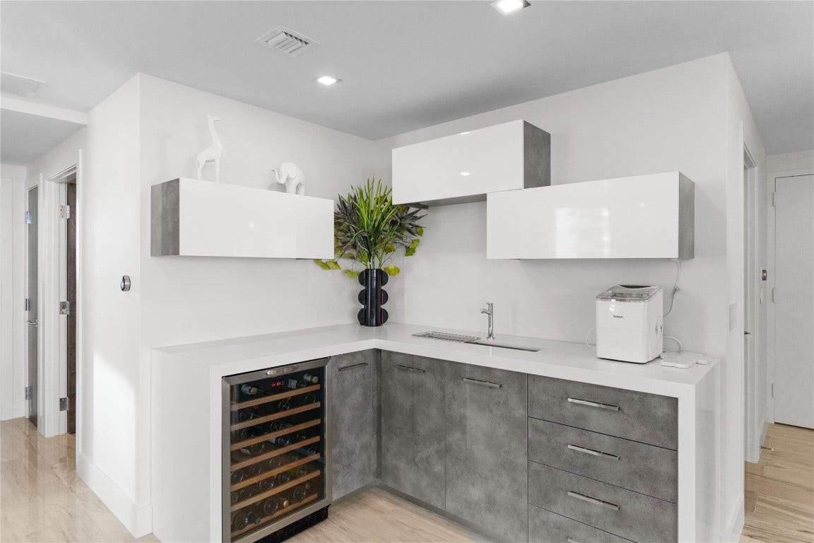 3200 N Ocean Boulevard, #1408, Fort Lauderdale, FL 33308 3200 N Ocean Boulevard, #1408, Fort Lauderdale, FL 33308