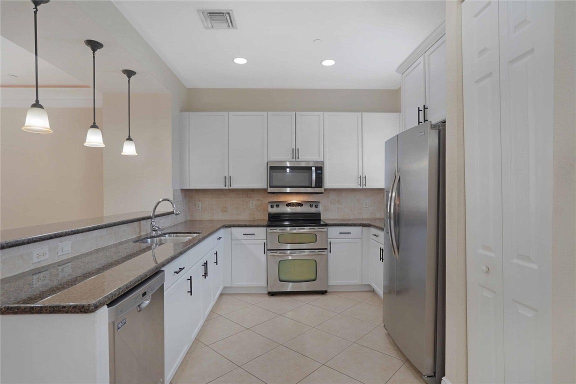 1033 NE 17th Way, #1401, Fort Lauderdale, Fort Lauderdale, FL 33304
