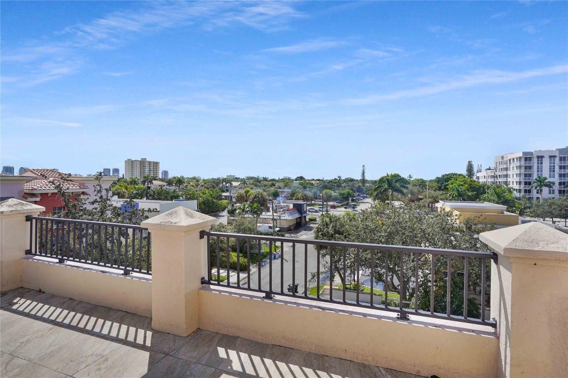 1033 NE 17th Way, #1401, Fort Lauderdale, Fort Lauderdale, FL 33304