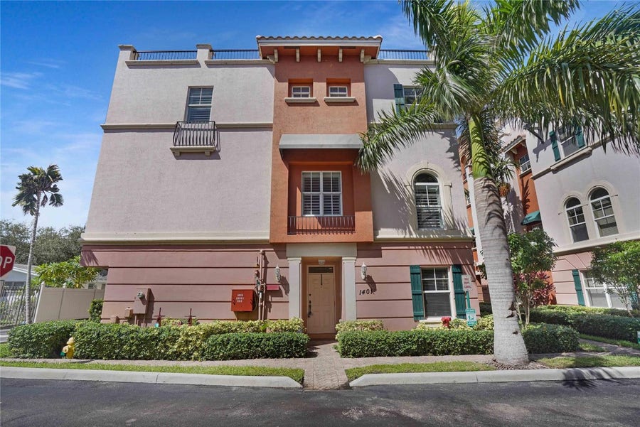 Property photo for 1033 NE 17th Way, #1401, Fort Lauderdale, FL