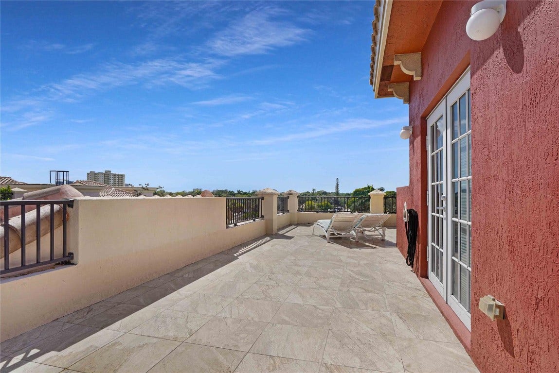 1033 NE 17th Way, #1401, Fort Lauderdale, Fort Lauderdale, FL 33304