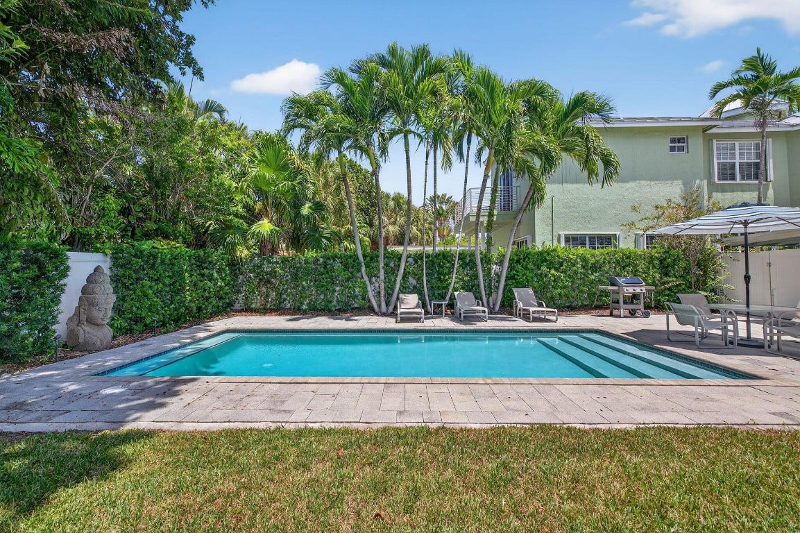 2925 N Atlantic Bl, Fort Lauderdale, FL 33308
