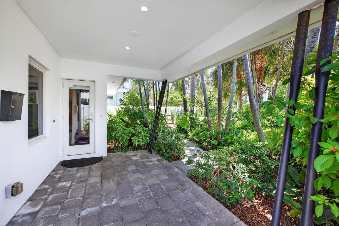2925 N Atlantic Bl, Fort Lauderdale, FL 33308