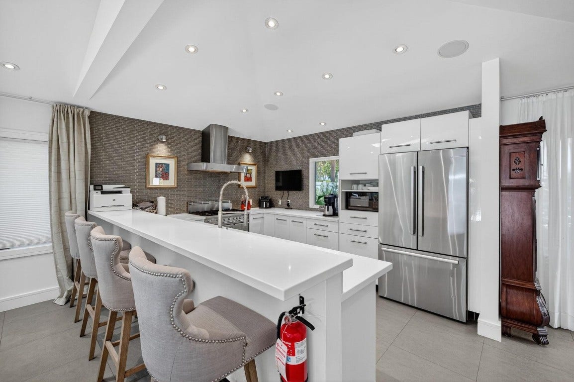 2925 N Atlantic Bl, Fort Lauderdale, FL 33308
