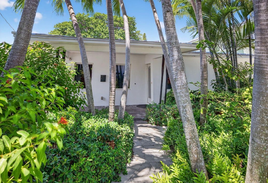 2925 N Atlantic Bl, Fort Lauderdale, FL 33308