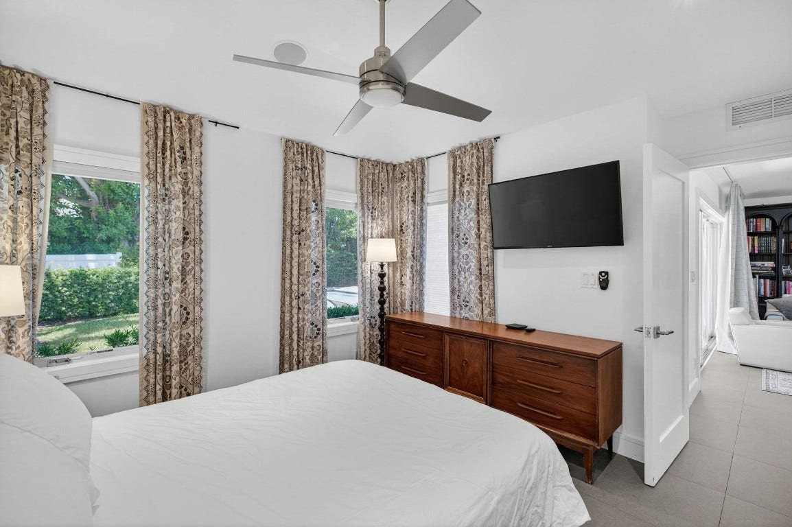 2925 N Atlantic Bl, Fort Lauderdale, FL 33308