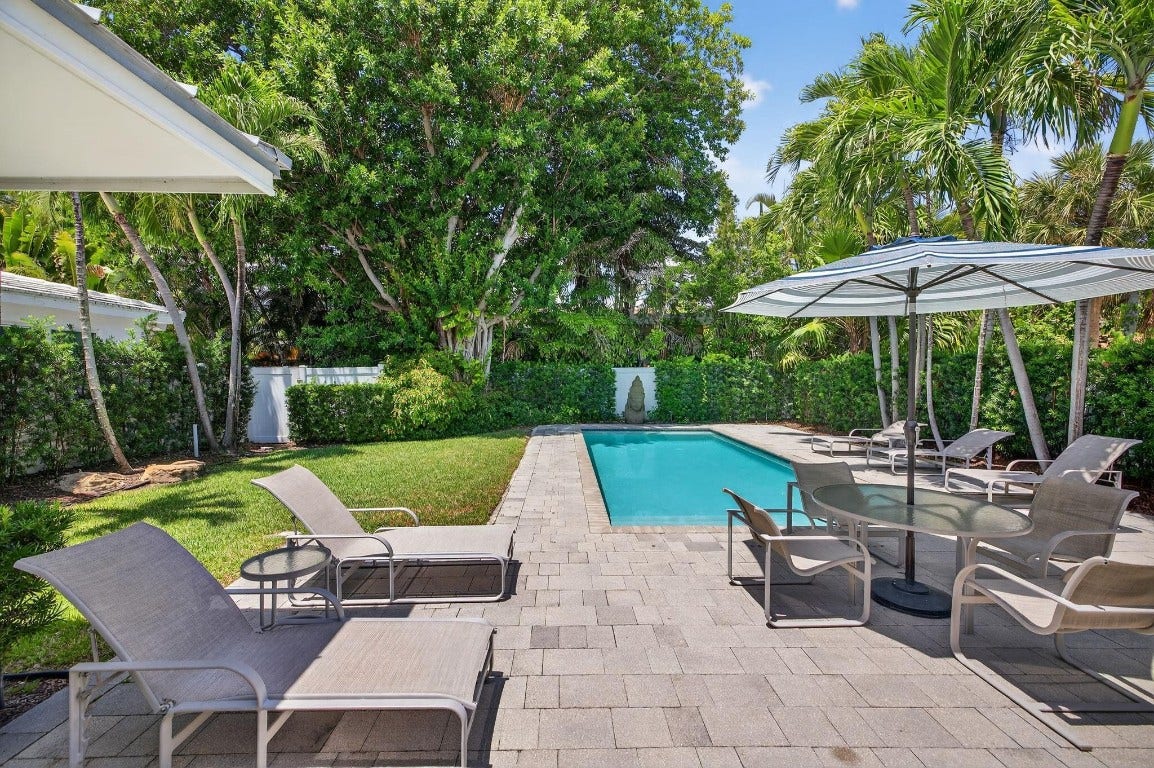 2925 N Atlantic Bl, Fort Lauderdale, FL 33308