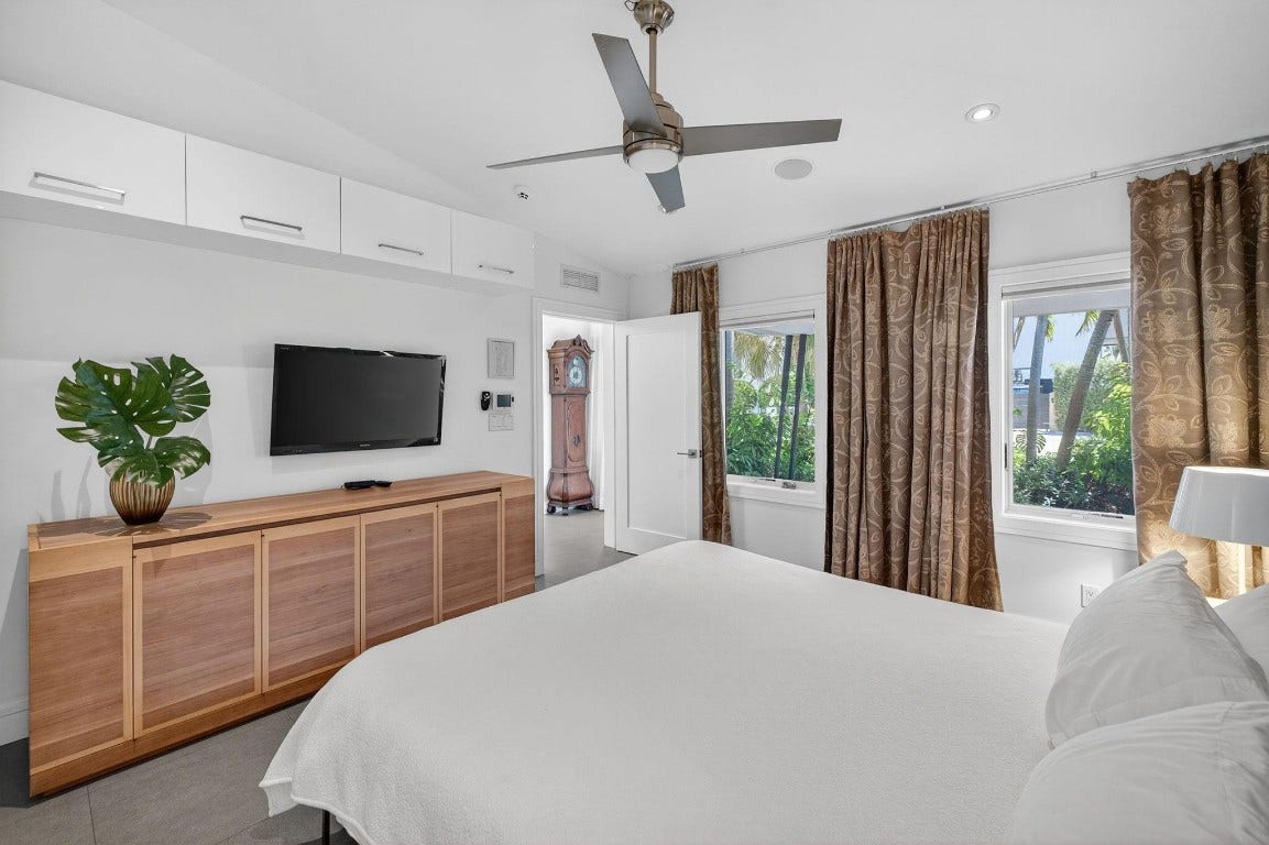 2925 N Atlantic Bl, Fort Lauderdale, FL 33308