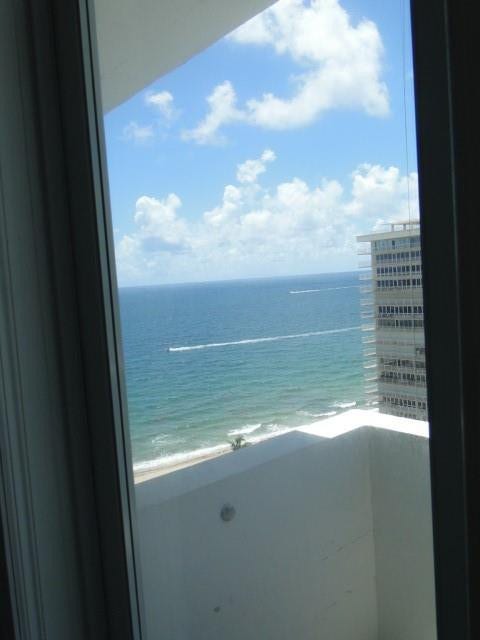 4250 Galt Ocean Drive, #4D, Fort Lauderdale, Fort Lauderdale, FL 33308