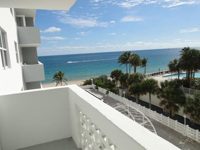 4250 Galt Ocean Drive, #4D, Fort Lauderdale, Fort Lauderdale, FL 33308