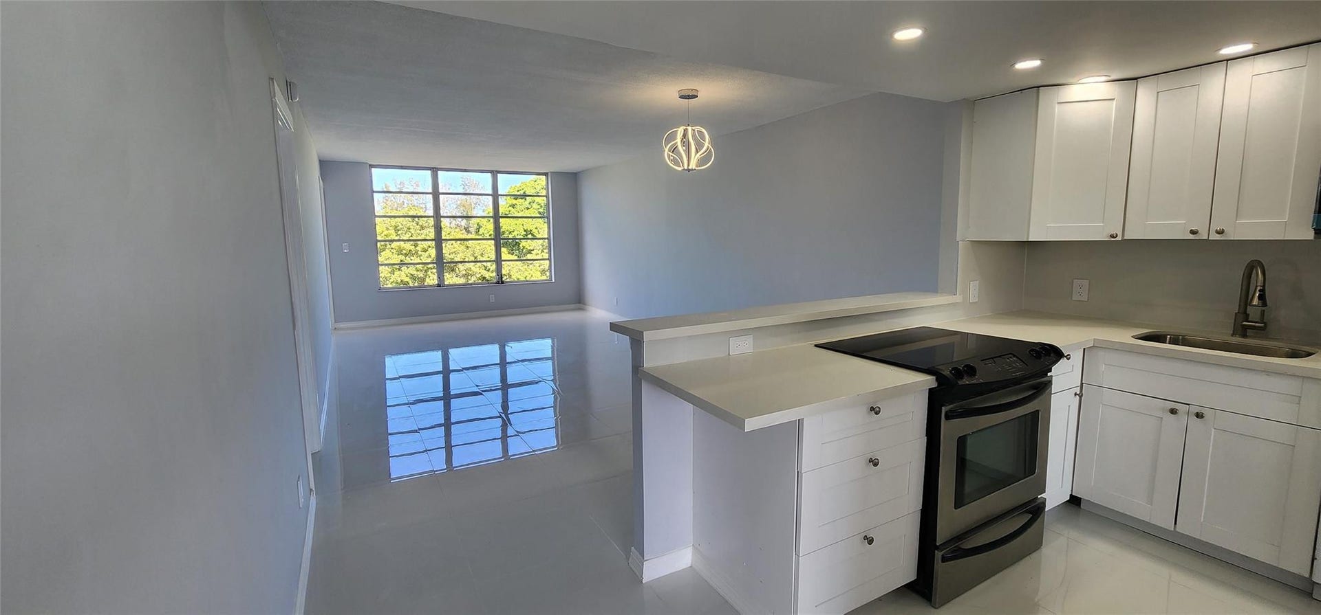 2650 S Course Drive, #505, Pompano Beach, FL 33069 Photo 2