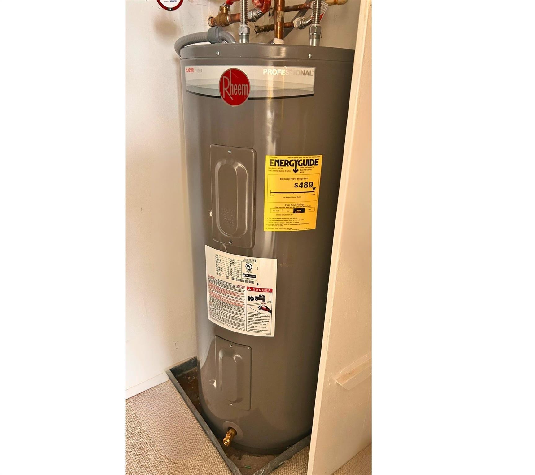 3100 N Palm Aire Drive, #803, Pompano Beach, FL 33069 NEW water tank