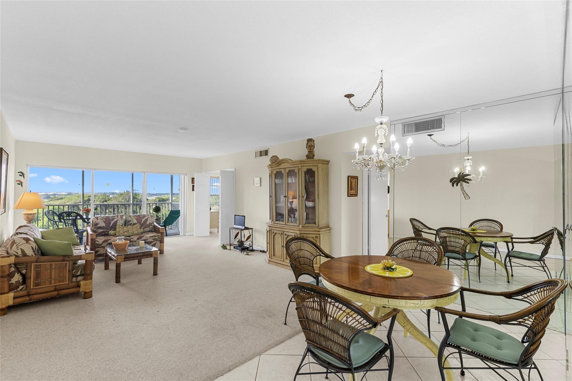 3100 N Palm Aire Drive, #803, Pompano Beach, FL 33069 Photo 16
