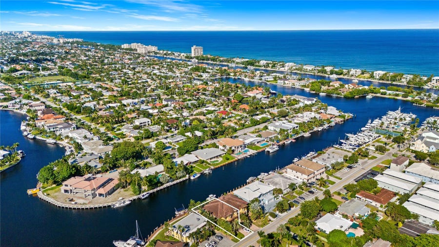 Property photo for 2637 NE 28th Court, Lighthouse Point, FL